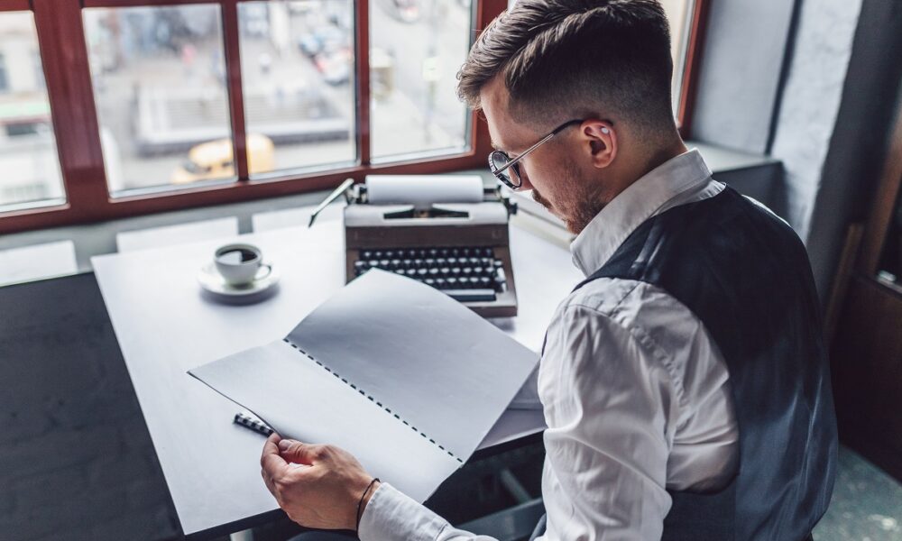 como-escribir-una-resena-de-un-libro