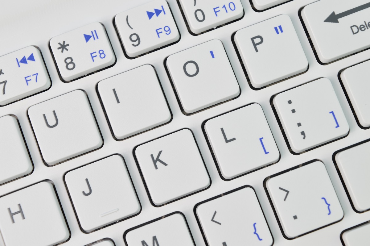 close-up-view-of-computer-keyboard-modern-technology-concept