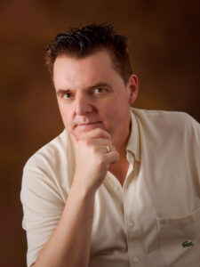 fotoautor628ca1bd627fba128586_menorresolucion